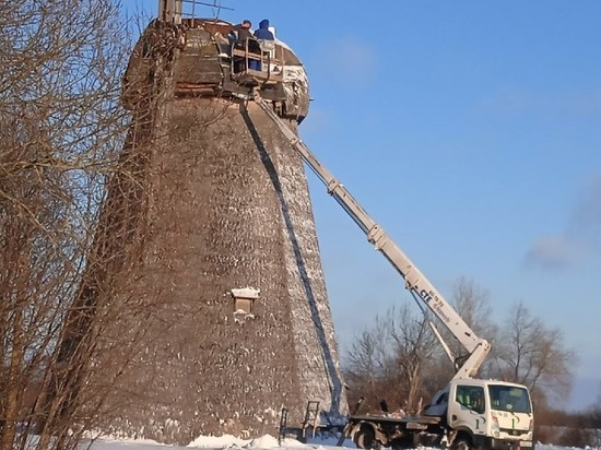 Музей-мельницу в новгородской деревне Завал укрепили к зиме