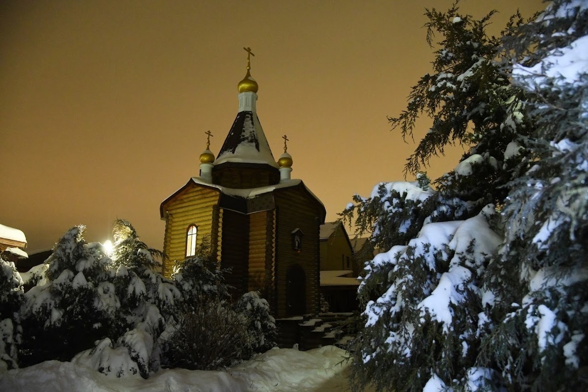 Часовня Серафима Саровского Челюскинский лес