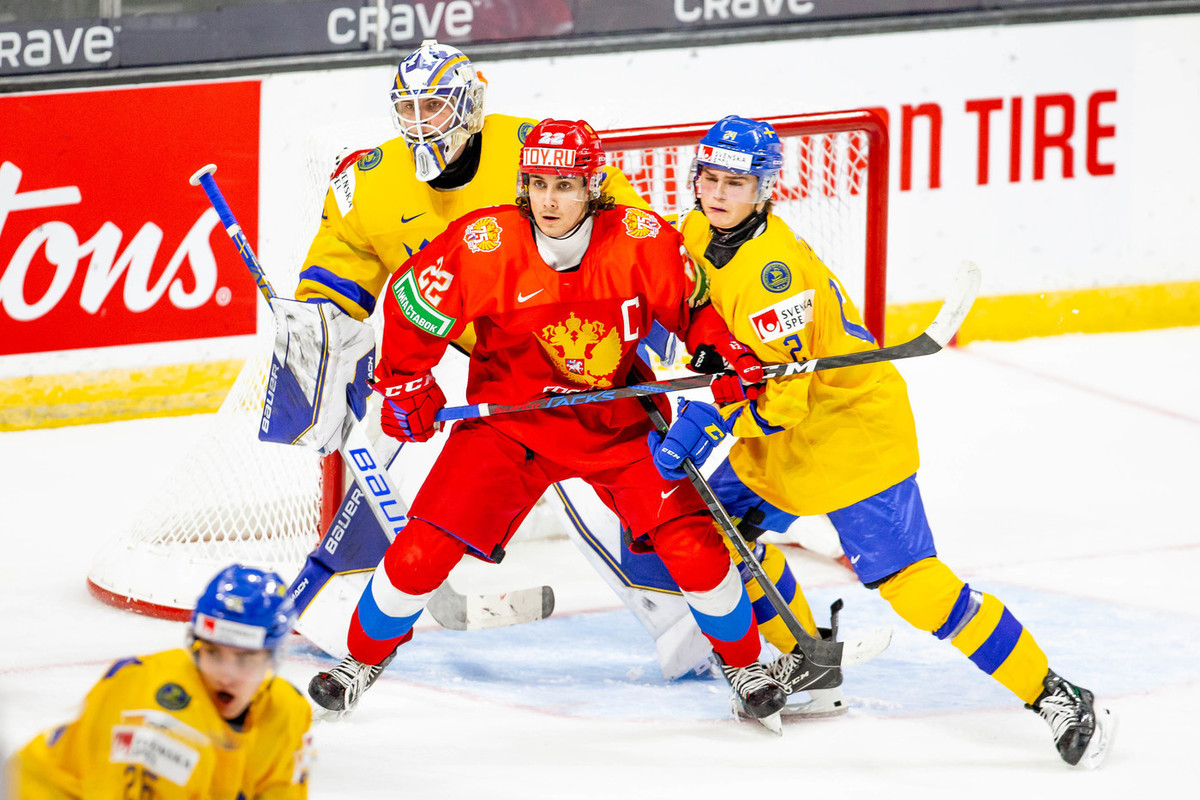 Молодежная сборная России проиграла Швеции на старте чемпионата мира