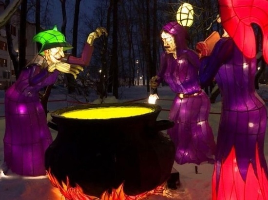 «Королевство волшебных огней» в Архангельске замёрзло