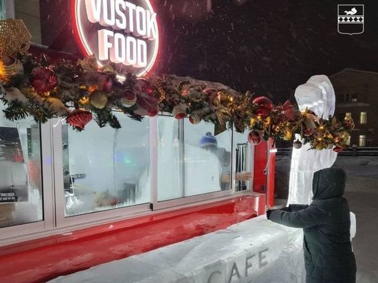 Чай и свежая выпечка: Ice-кафе открылось в центре Тарко-Сале