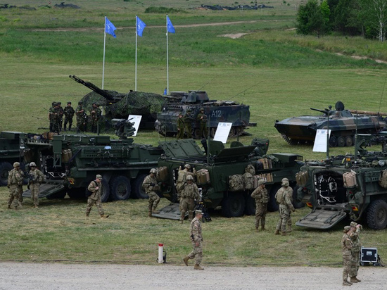 В Минобороны объяснили иностранным атташе угрозы безопасности РФ от НАТО