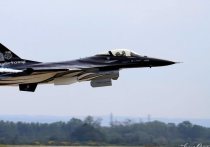 Внештатный советник Офиса президента Украины Алексей Арестович заявил, что стране нужно улучшить работу в области беспилотных летательных аппаратов вместо того, чтобы покупать такие самолеты, как Rafale, Gripen, F-15 или F-16