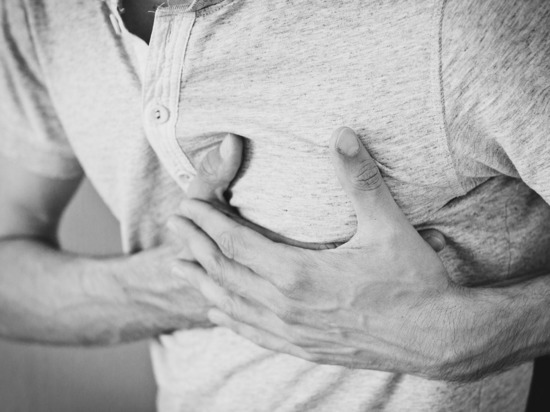Врачи назвали главные признаки сердечного приступа