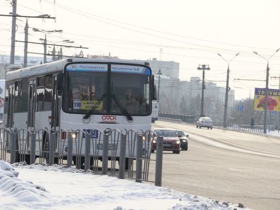 В Омске в два раза сокращают количество общественного транспорта 1 января
