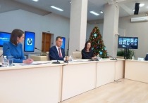 Несколько дней назад в Instagram Михаила Дегтярева, губернатора Хабаровского края, появился пост о том, что благотворительная акция «Елка желаний» стартовала