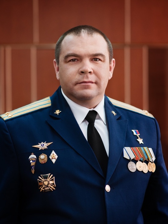 Новогоднее поздравление главы Невинномысска Михаила Миненкова