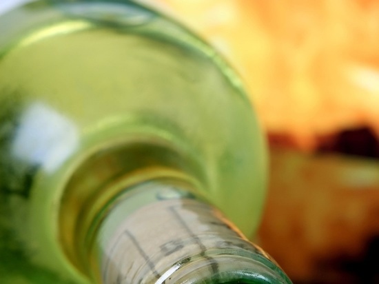 Белгородец швырнул приятелю бутылку в лицо во время пьяной ссоры