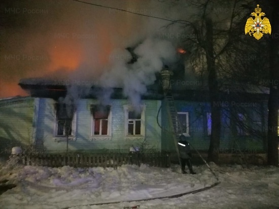 Несколько человек пострадало на пожаре жилого дома в Тарусе