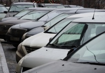 Глава Минпромторга оценил вероятность повышения утильсбора на автомобили