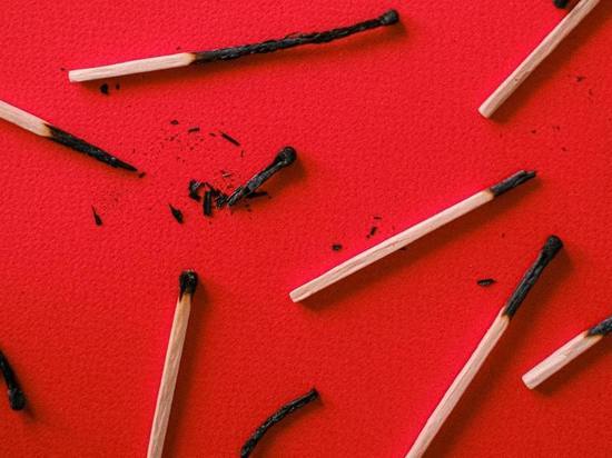 В Башкирии 12-летний мальчик играл со спичками и получил сильные ожоги