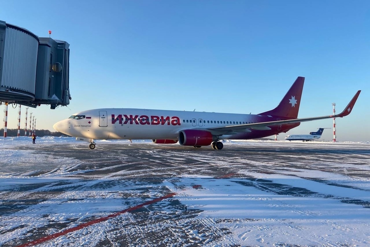 Рейс спб челябинск. Авиакомпания Ижавиа. Аэропорт. Санкт-Петербург Норильск перелет.