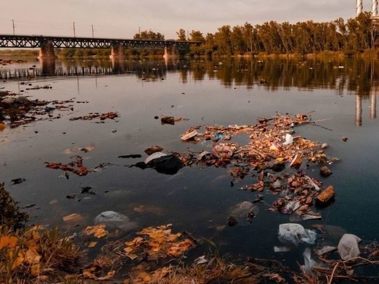 Сточные воды затопили подвалы промзоны «Красный треугольник»