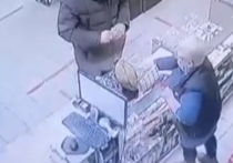 Следователи краевого главка СКР опубликовали видео из магазина в Канске Красноярского края