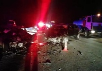 Вечером 29 декабря на 14-ом километре Екатеринбургской кольцевой автодороги произошло столкновение автомобилей «Skoda Kodiaq» и «Volkswagen Polo»