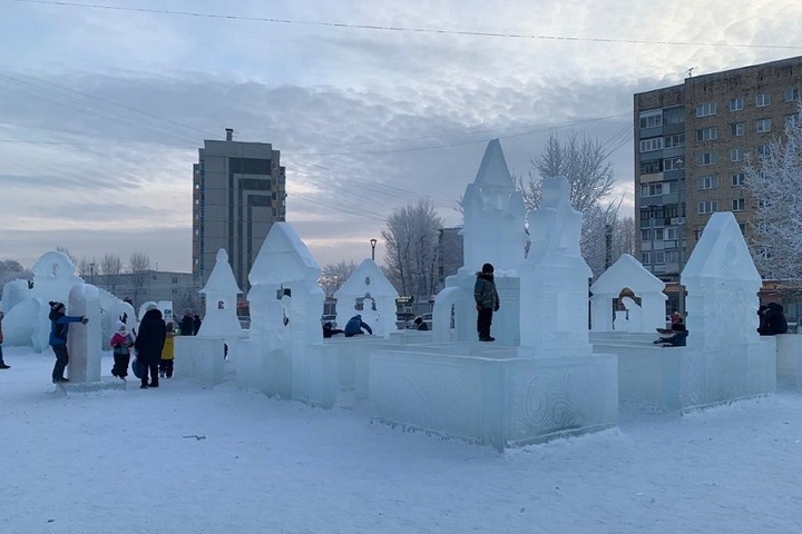 Два ледовых городка появились в Советском районе Красноярска - МК