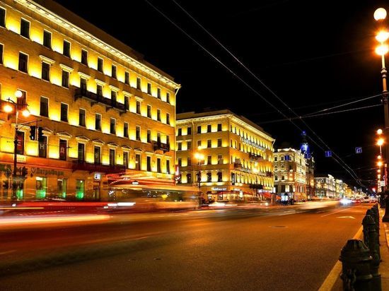 Как будет работать общественный транспорт в Петербурге в новогоднюю ночь