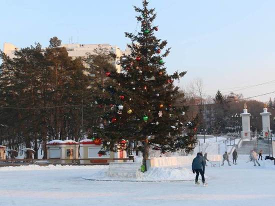 Народный каток Хабаровска будет открыт на выходных