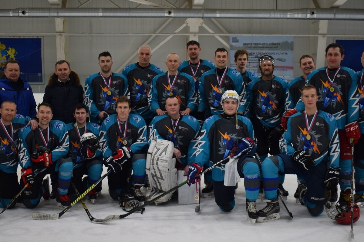 Хоккейная команда «Костромаэнерго» стала победителем хоккейного турнира