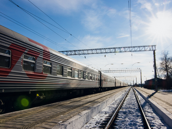 Поезд «Омск–Владивосток» задержался на 2,5 часа в Забайкалье
