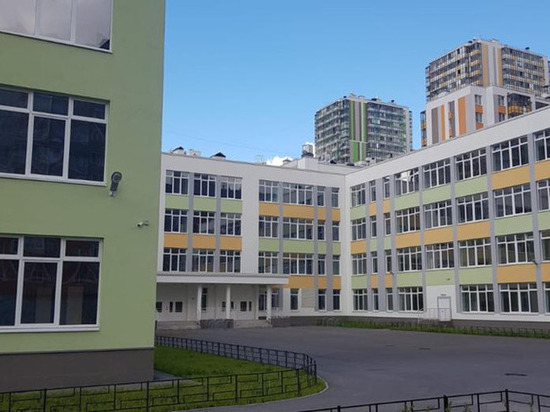 Более двух тысяч детей пойдут в новые школы и детсад в Кудрово и Сертолово в 2022 году