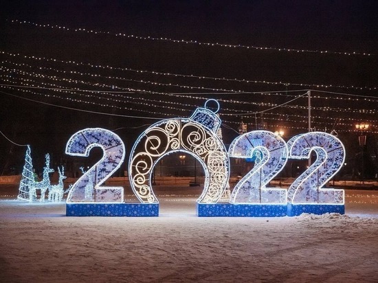 Никитин раскрыл, за чей счет центральная площадь Великого Новгорода сделалась новогодней