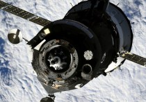 Гендиректор "Роскосмоса" Дмитрий Рогозин сообщил, что на Международной космической станции обнаружены новые проблемы с оборудованием и с корпусом