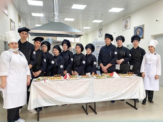 Ставропольский губернатор показал «учебную кухню»