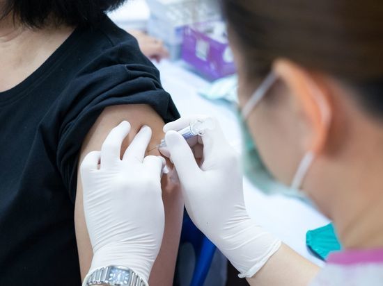 Более 544 человек в Калининградской области прошли курс вакцинации от коронавируса