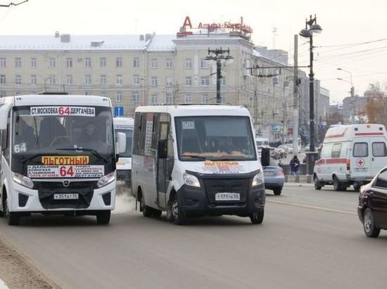 На 20-м маршруте автобуса в Омске начал работать новый перевозчик