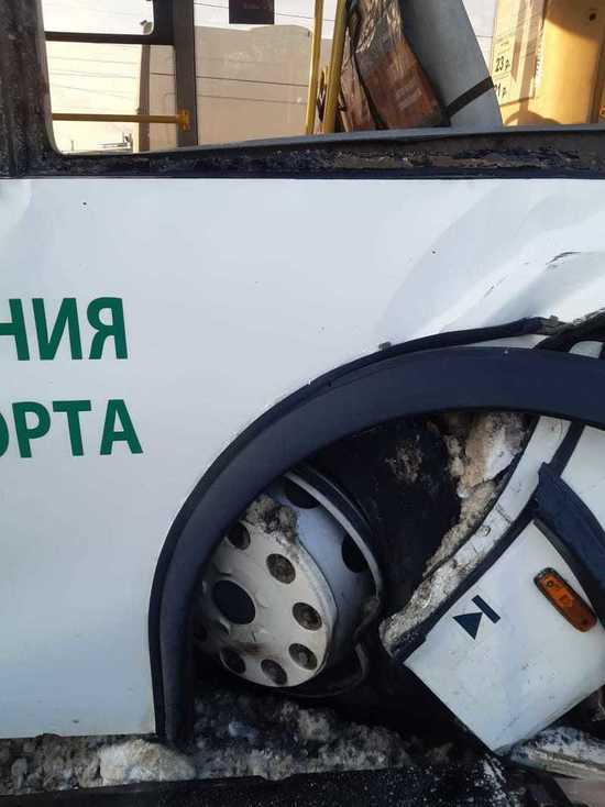 После аварии с 11 пострадавшими в Воронеже проведут доследственную проверку