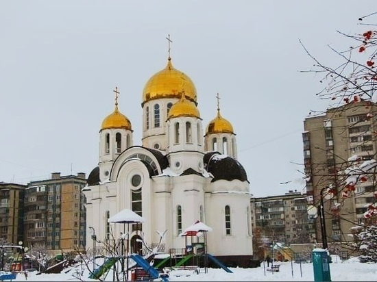 В Рождество белгородцы услышат молебное пение на площади у Белгородской митрополии