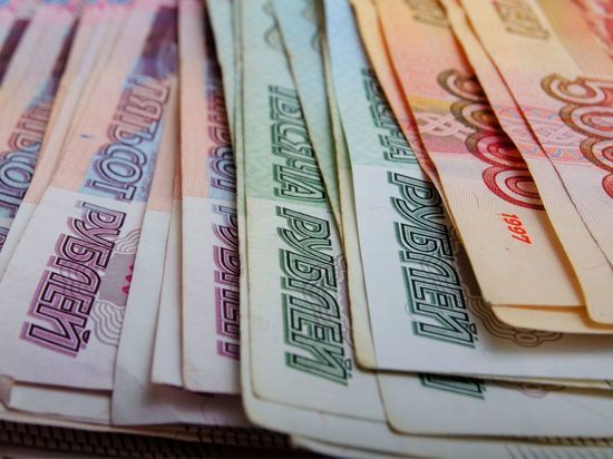 Петербургские пенсионеры оказались жертвами мошенников и перевели им более 9 млн рублей