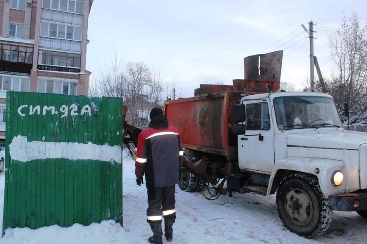 Уборку мусора в Костроме снимают на фото и отправляют в колл-центр