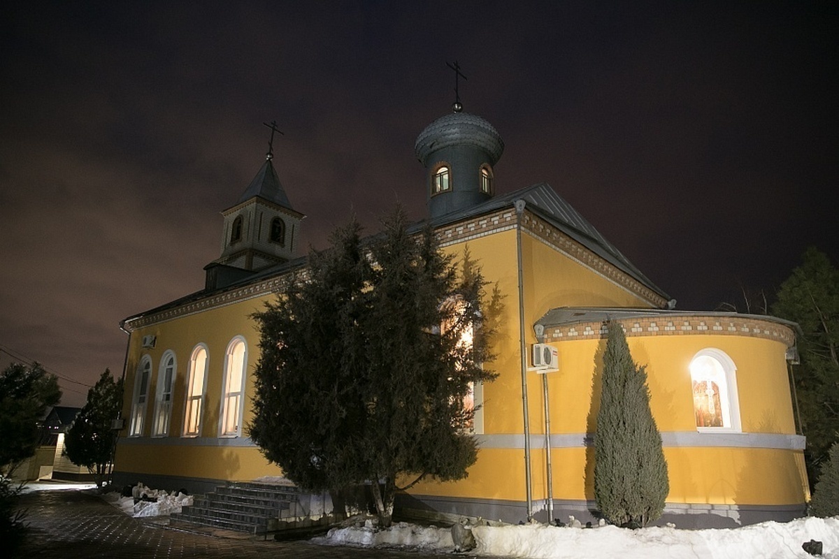 Храм Александра Невского в Пыхтино