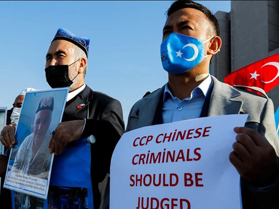 Уйгуры в Турции подали жалобу на китайских чиновников