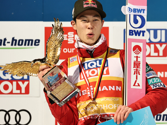 Рёю Кобаяши стал победителем «Турне четырех трамплинов»