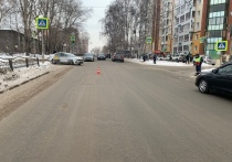 Сегодня, 8 января около 7 часов 45 минут в Томске возле дома №91 на улице Сибирской произошло ДТП: под колеса автомобиля попала 19-летняя девушка, по предварительным данным, переходившая дорогу на зеленый сигнал светофора.