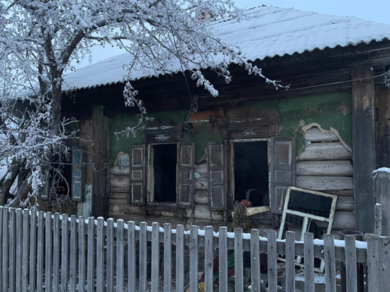 В Хакасии возбудил уголовное дело по факту гибели в пожаре трех жителей поселка Калинино