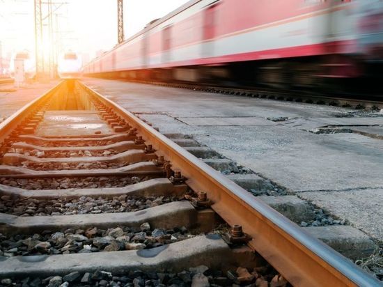 Транспортная прокуратура организовала проверку из-за опоздания пассажиров на поезда из Мурманска