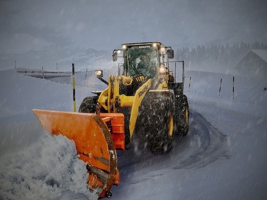 В Омске дорожники будут устранять последствия снегопада ночью