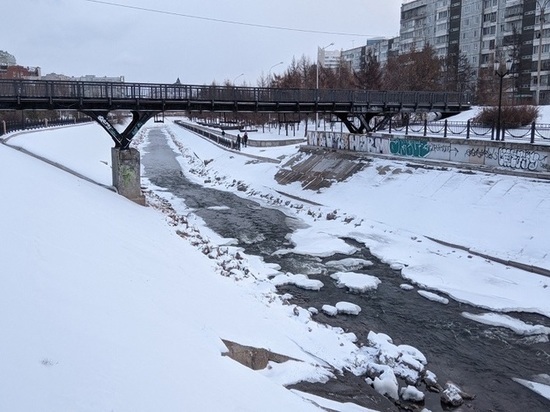 Порывистый ветер, небольшой снег и -2 градуса – погода в Красноярске 10 января