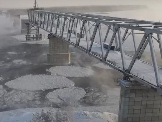 Минтранс Красноярского края опубликовал видео зимней стройки Высокогорского моста