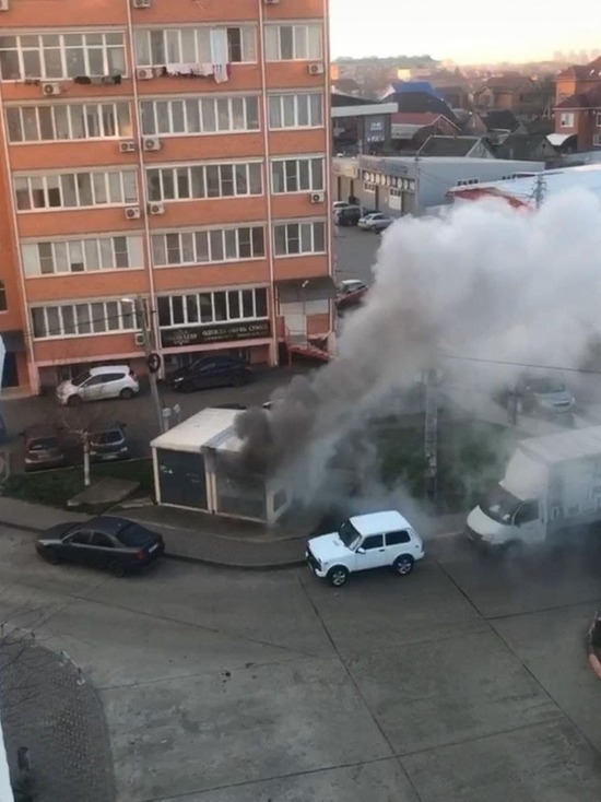 В Краснодаре загорелся трансформатор, без света остались 250 человек