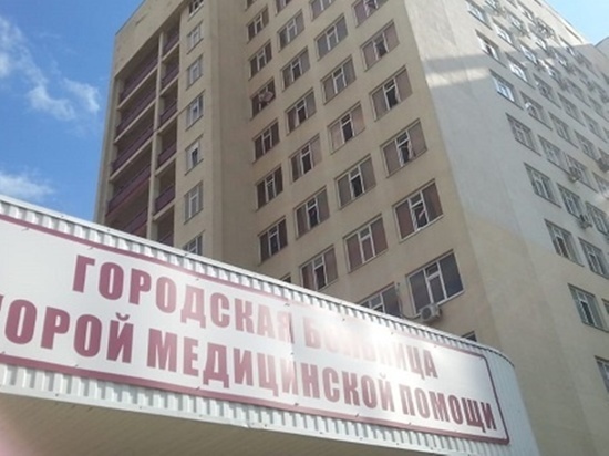 В Ростове 47-летний пациент погиб, выпав из окна БСМП