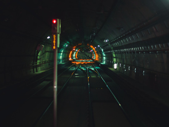 В петербургском метро проложили тоннель между станциями «Казаковская» и «Путиловская»