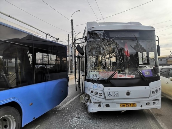 Трое детей пострадали в ДТП с троллейбусом в Севастополе