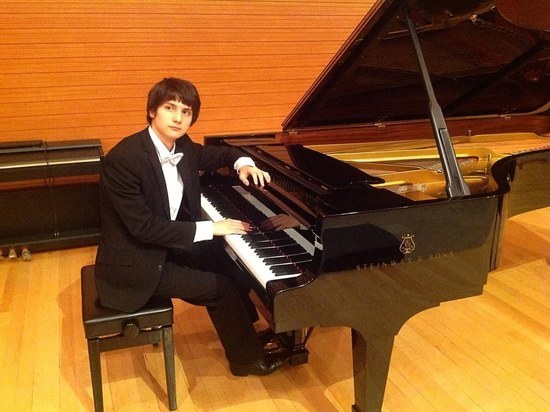 Известный пианист выступит в Пскове в поддержку Анастасиевской часовни