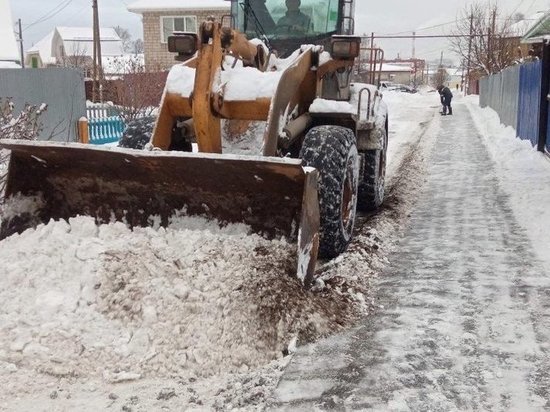 Ижевчане жалуются, что в новогодние праздники город капитально засыпало снегом
