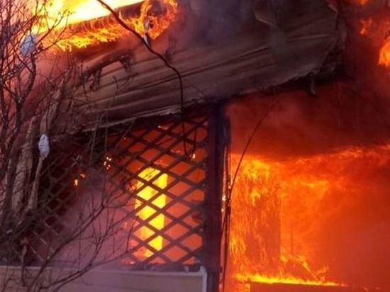 Во Владимирской области пожар уничтожил частный дом